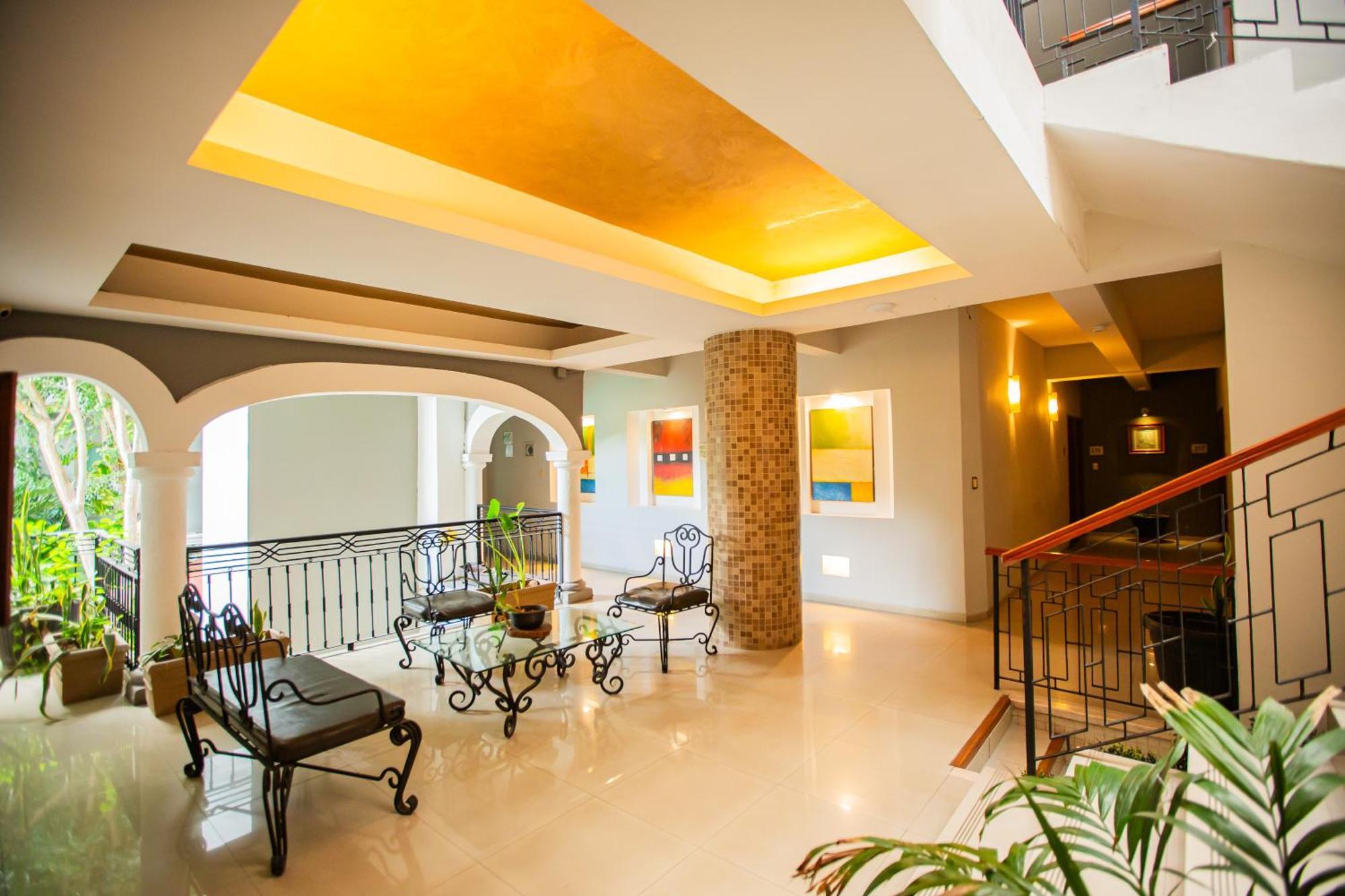 Nacional Hotel 4*