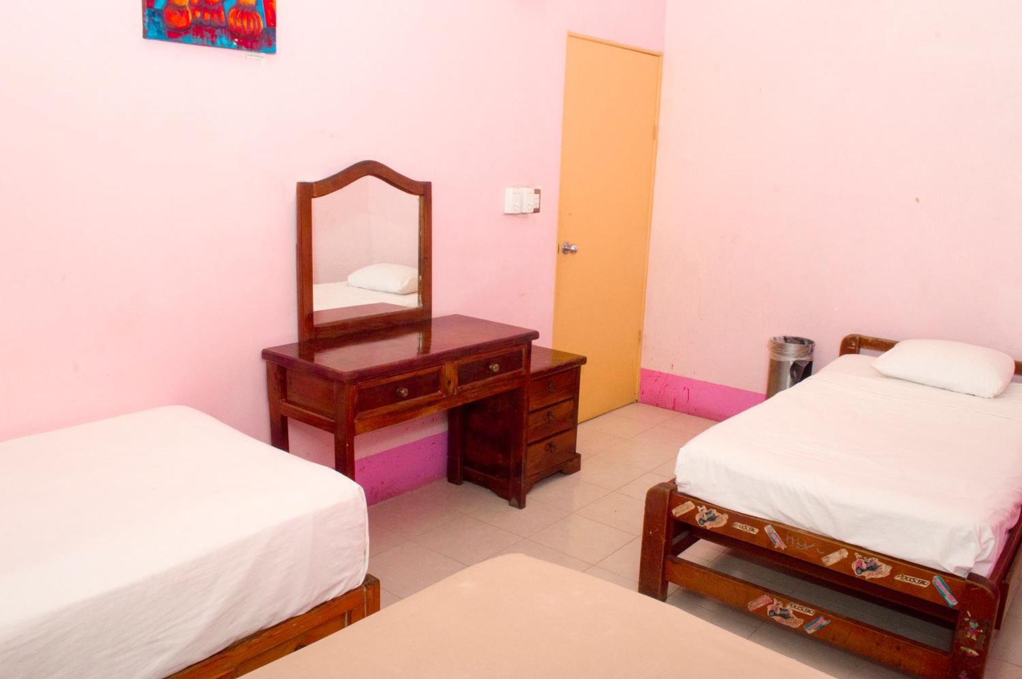 Hostal Zócalo *