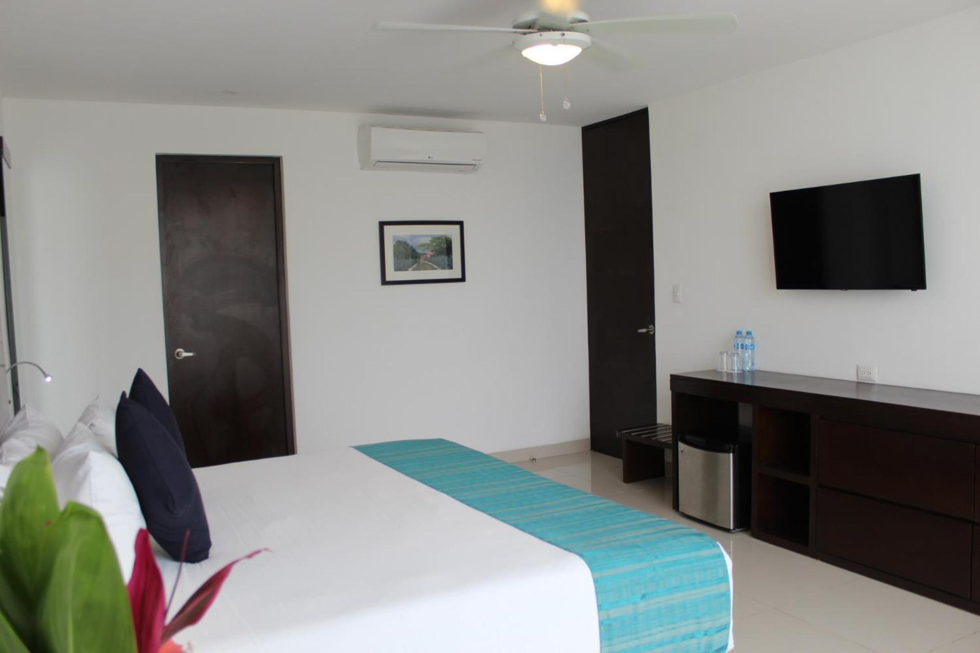 Mesón De La Luna Hotel&spa Hotel