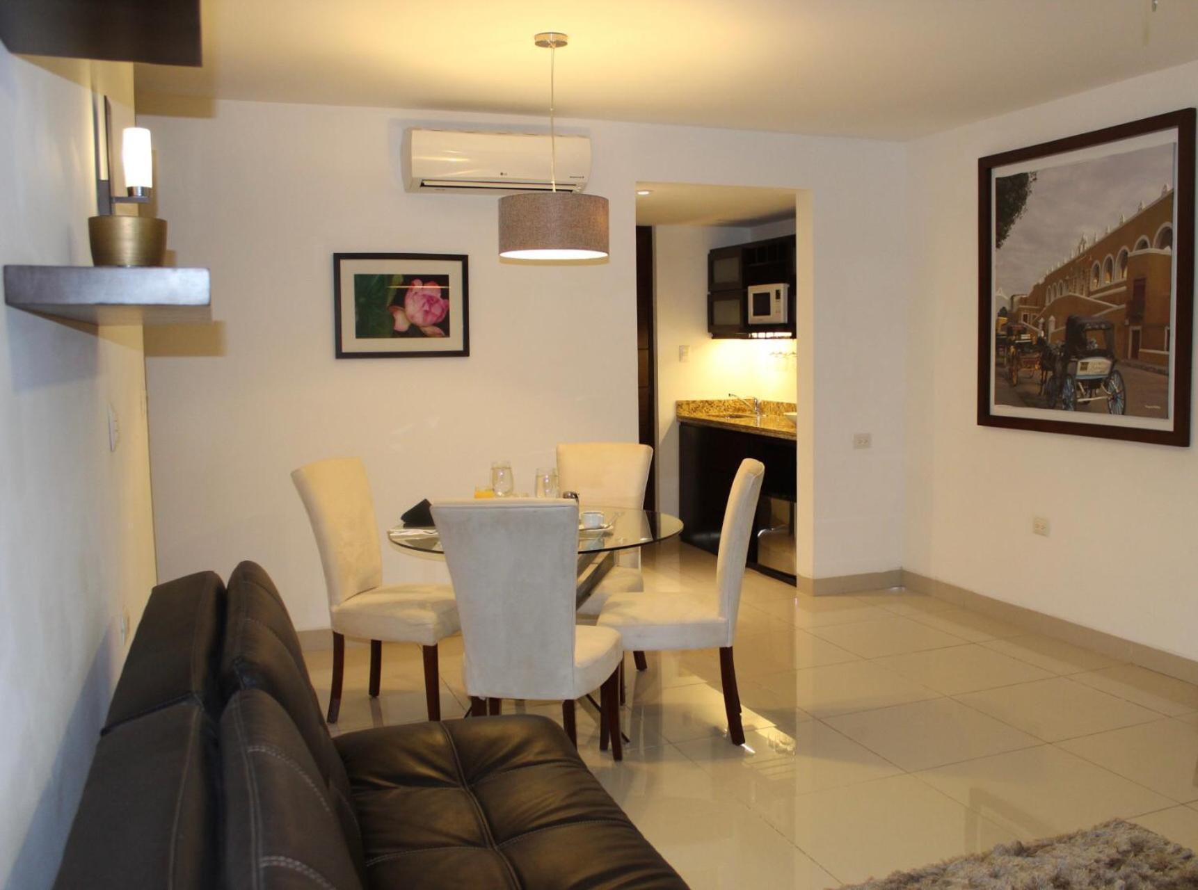 Mesón De La Luna Hotel&spa Hotel