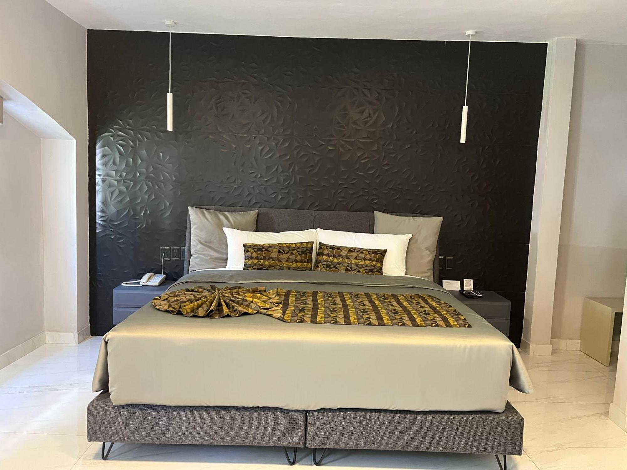Chanpaal Boutique - Only Adults Hotel