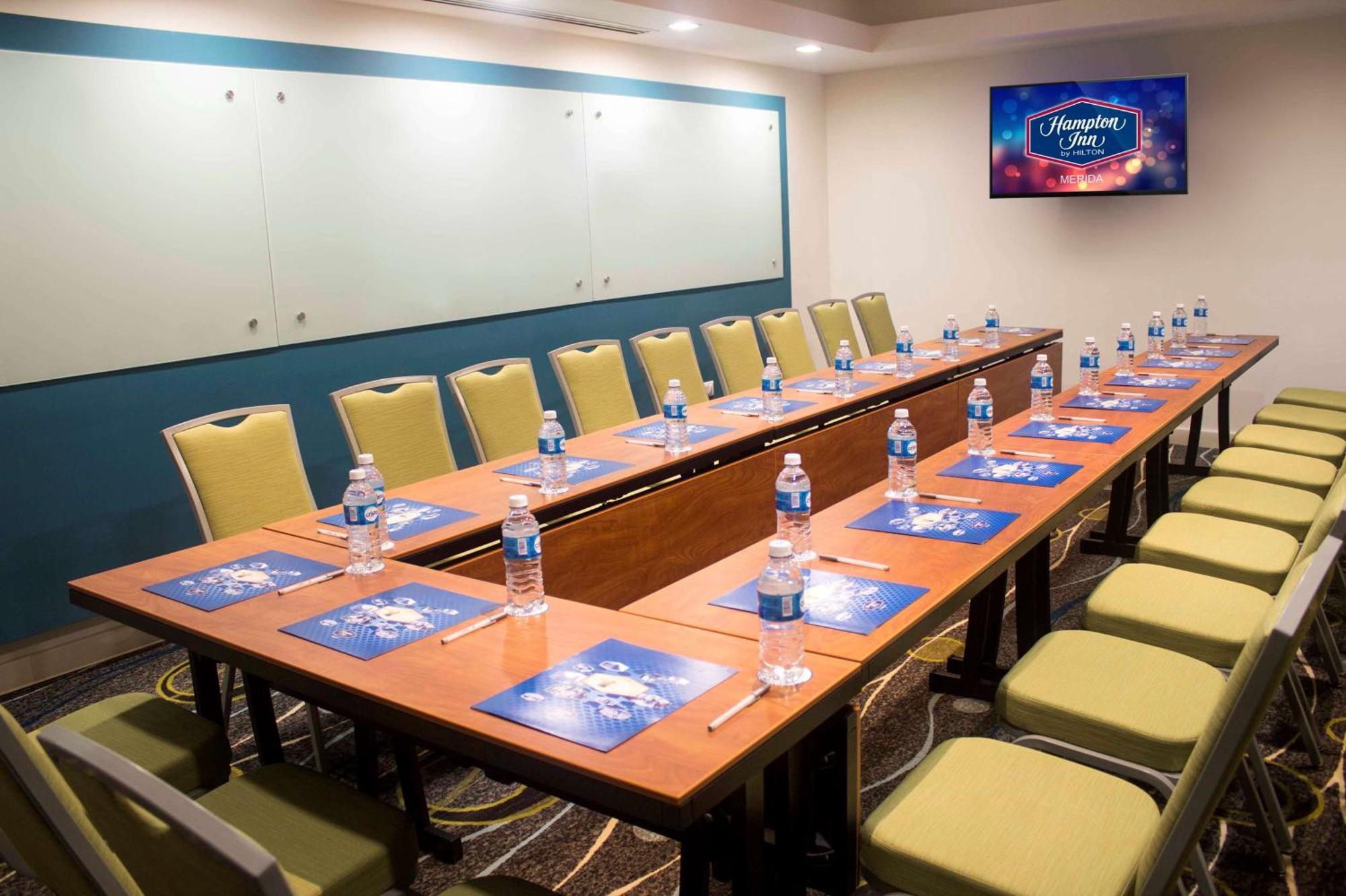Hampton By Hilton 3* Mérida