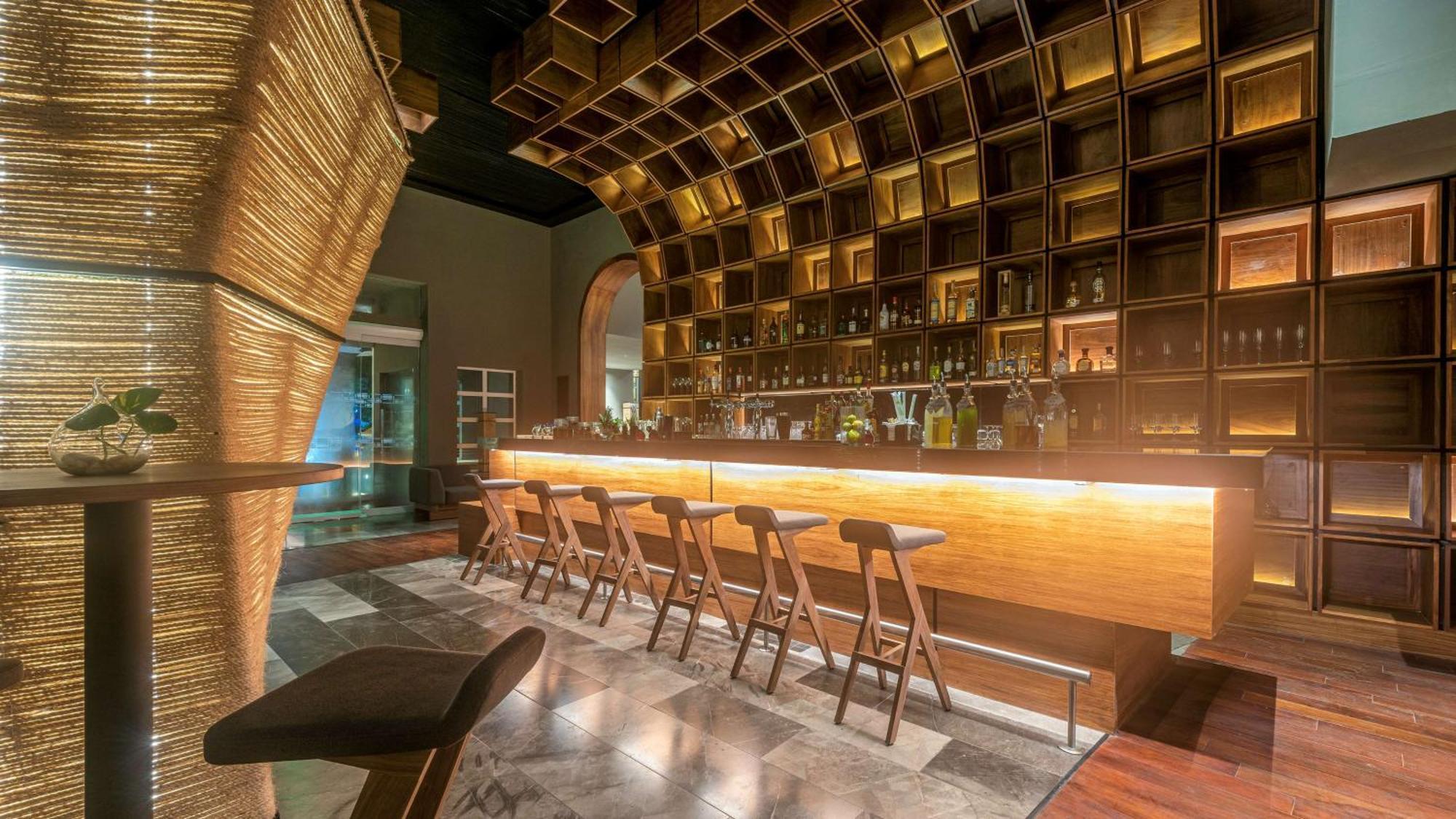 Mercedes Curio Collection By Hilton 4*