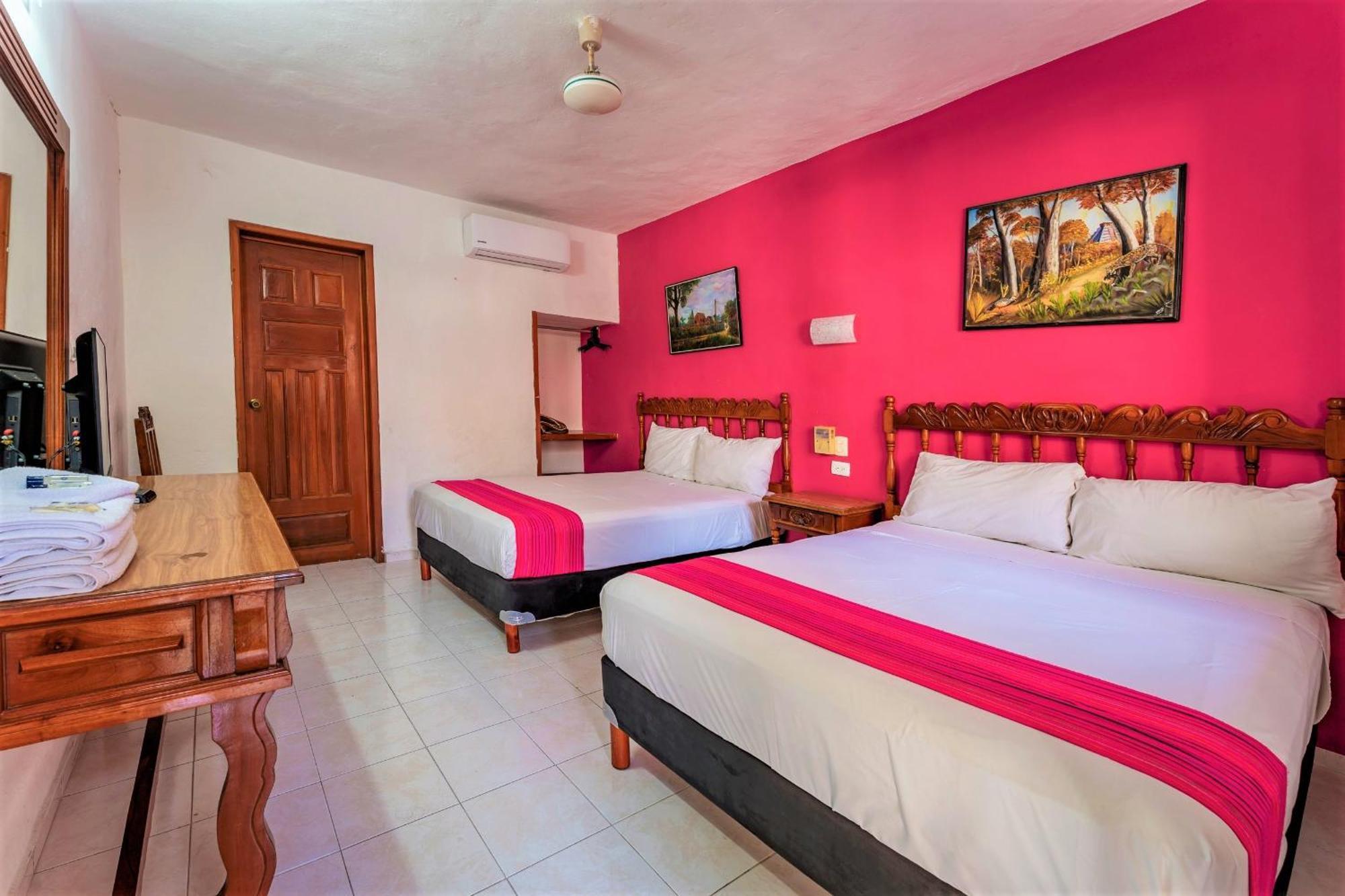 Hotel San Juan 3*