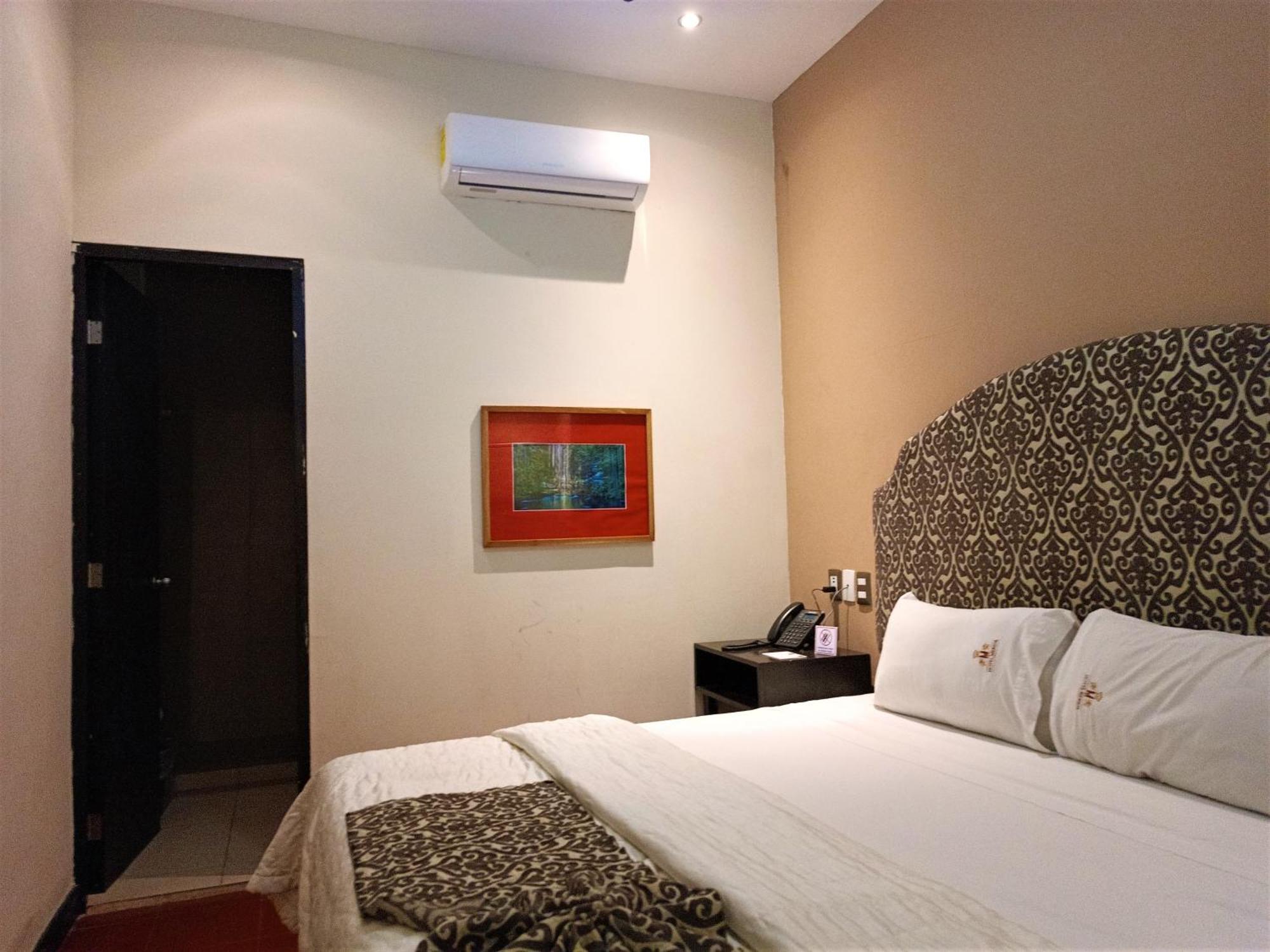 Hotel Express Centro By Ihg