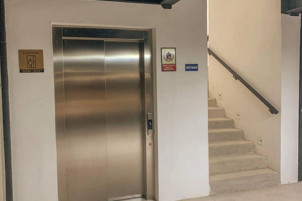 Exclusive With Excellent Location Apartment Merida