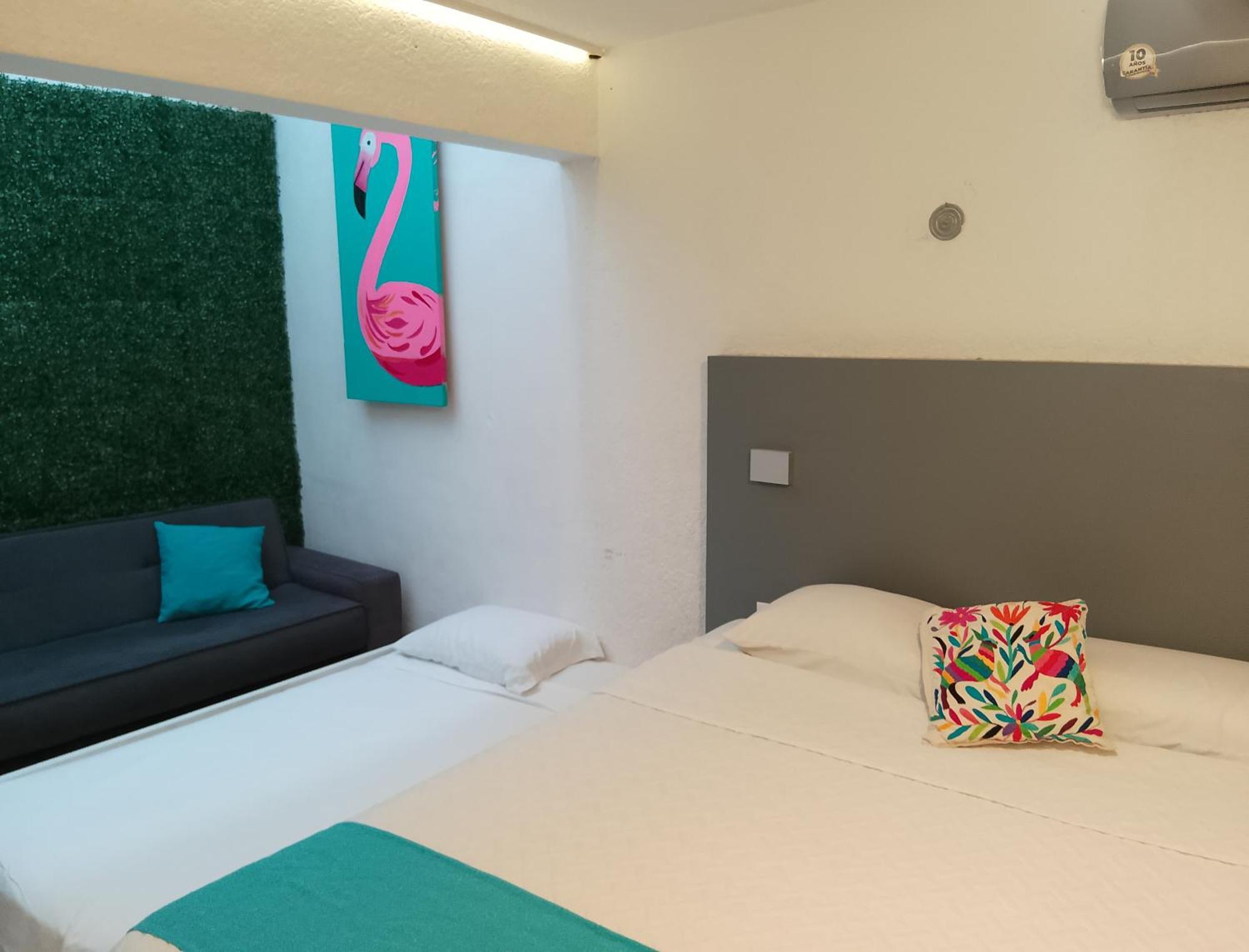 Downtown Hotel 3*