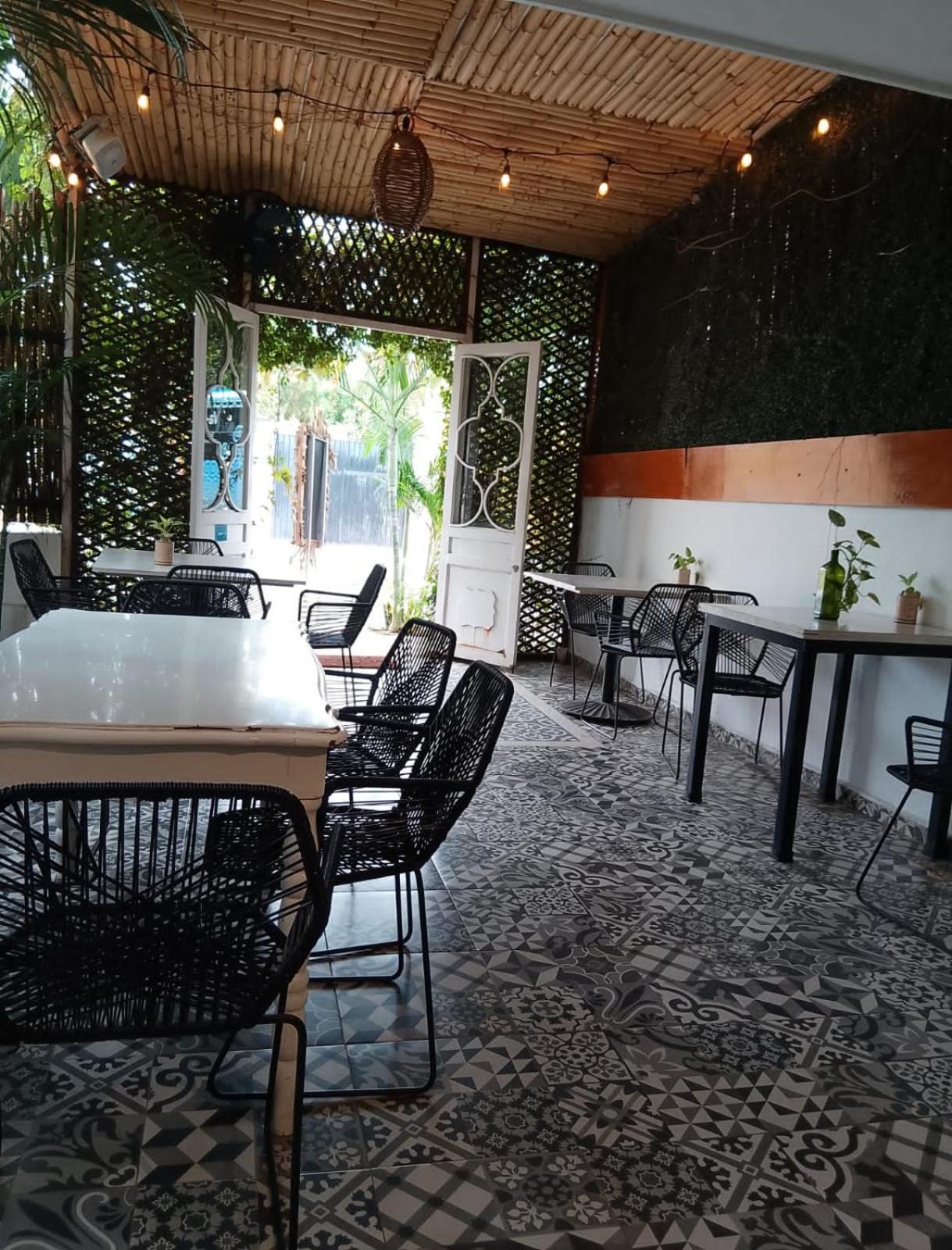 Hotel Downtown 3*