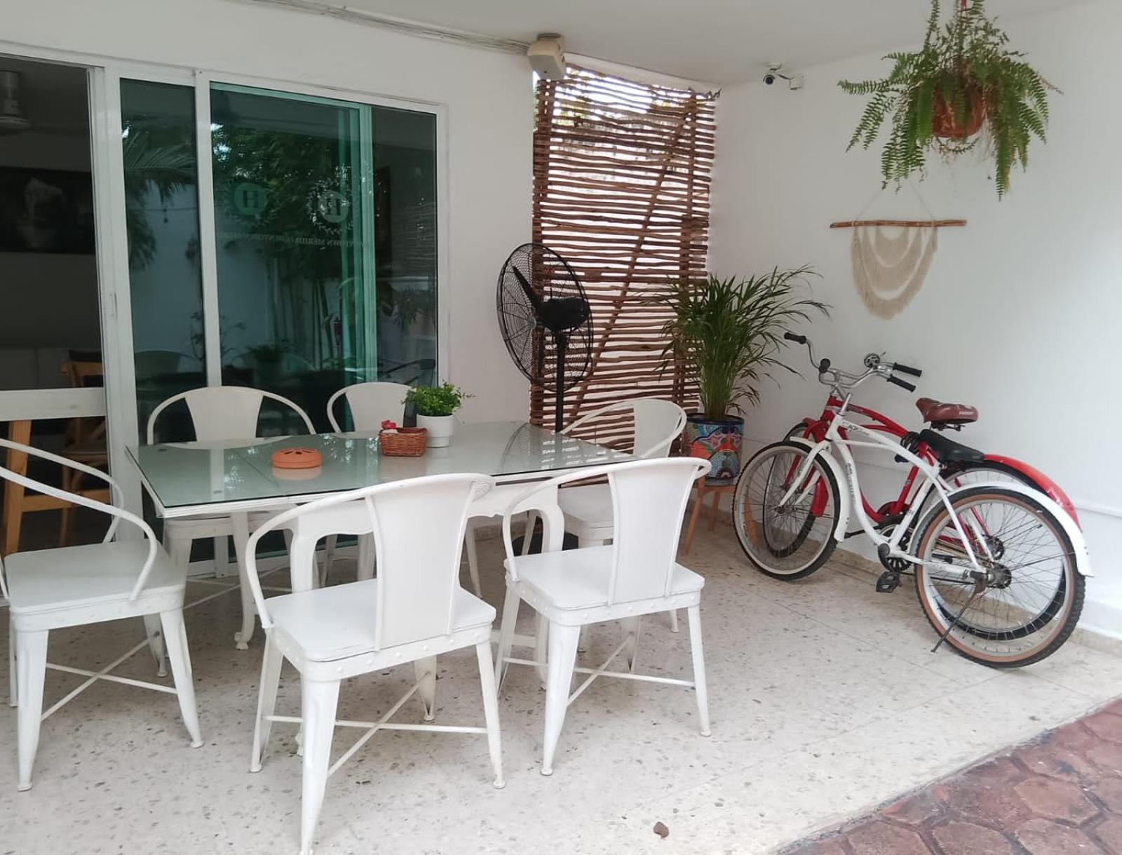 Hotel Downtown 3*