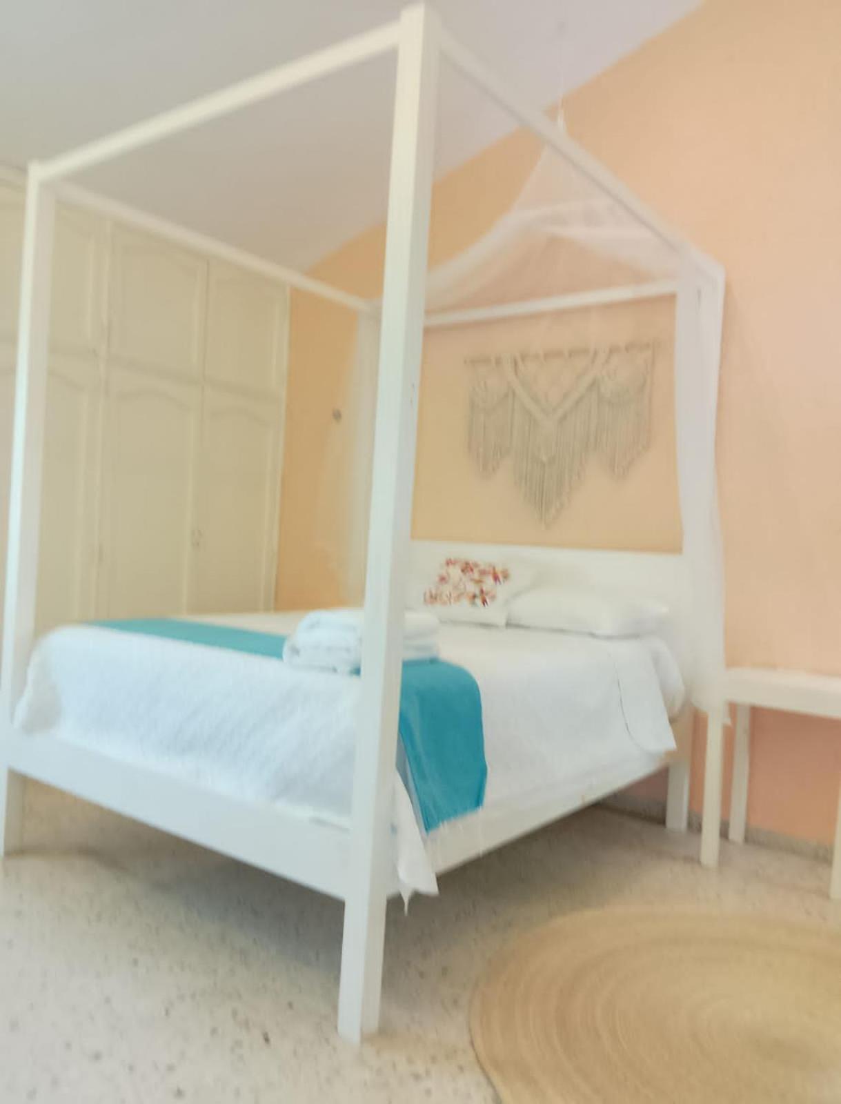 Downtown Hotel 3*