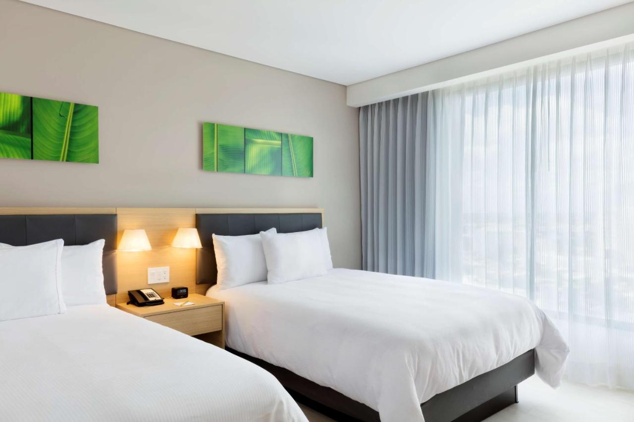 Hilton Garden 3*