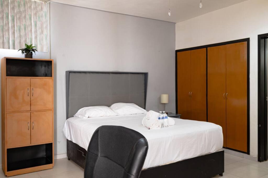 Apartamento Fantastico Estudio Con Ac, Wifi, & Auto Check-in #2 *