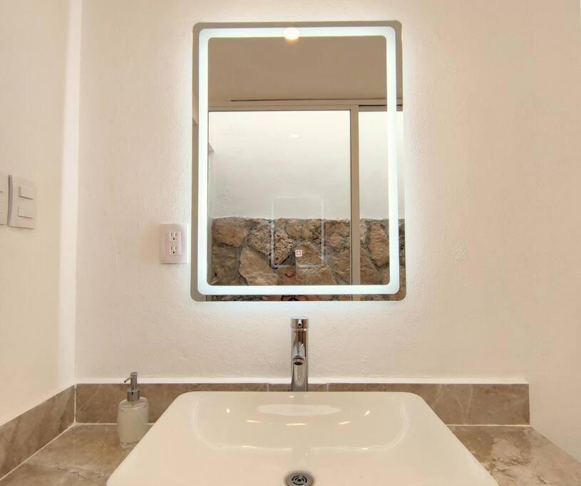 Apartamento Casa Colibri Con Alberca En El Centro Mérida