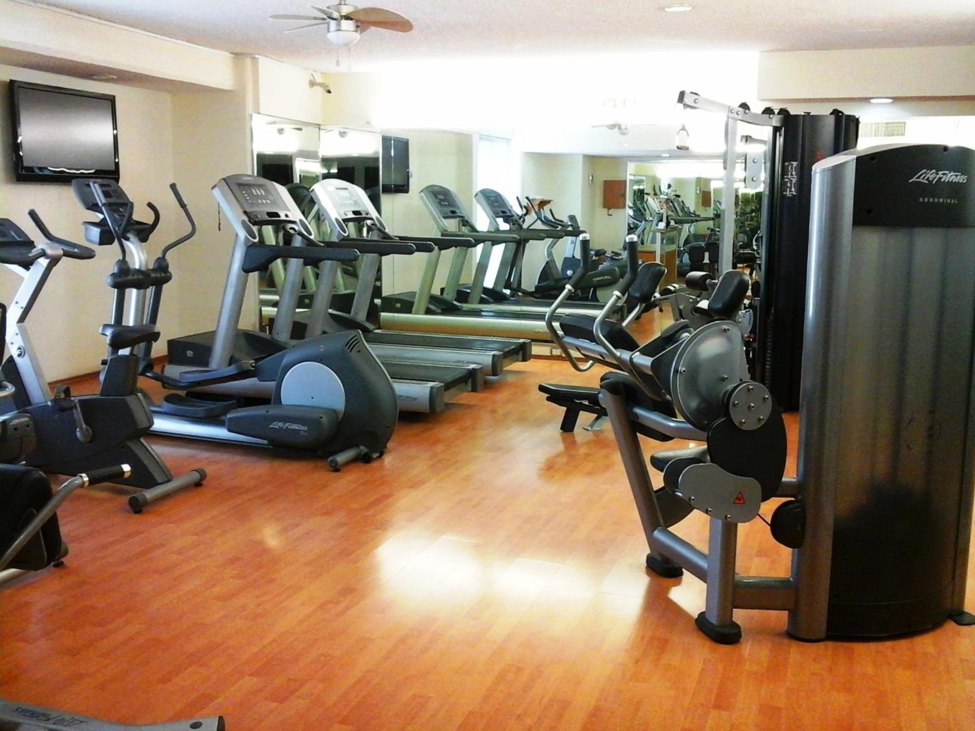 Hotel El Conquistador Del Paseo De Montejo 5*