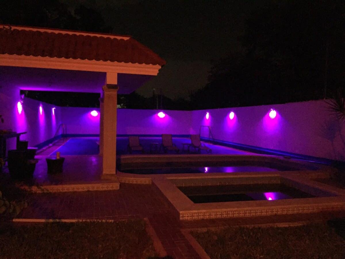 Loft Delta Piscina & Billar Apartment