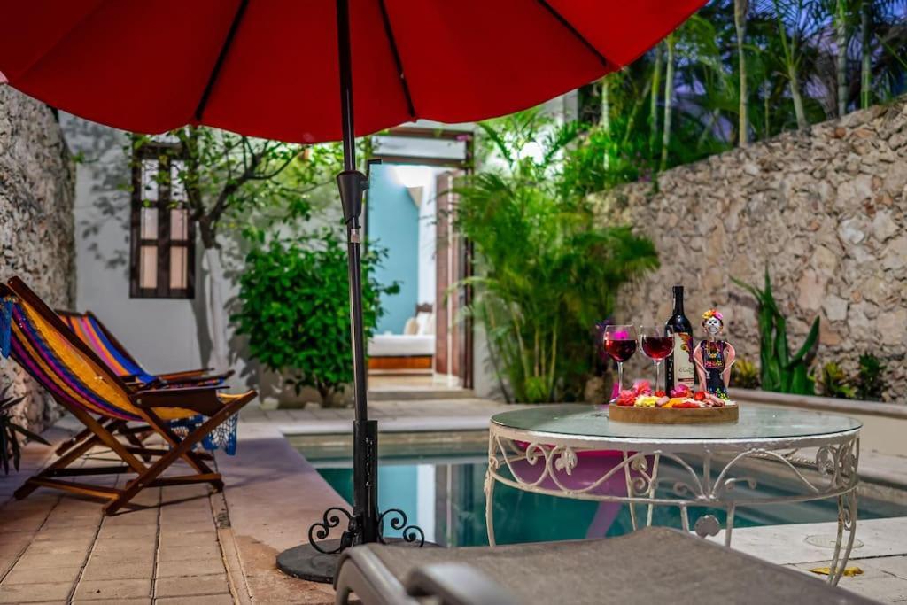 Casa Armadillo, Colonial House With Pool * Mérida