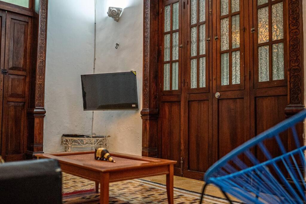 Casa Armadillo, Colonial House With Pool Сasa de vacaciones Mérida