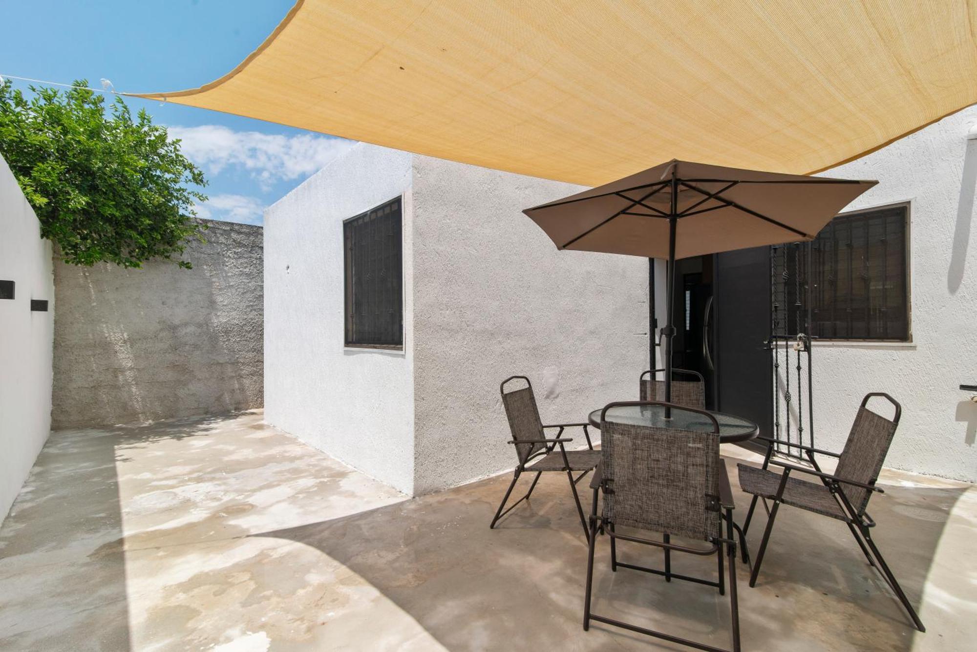 Elegante Casa Completa. Merida, Yucatan / House Mr Holiday home