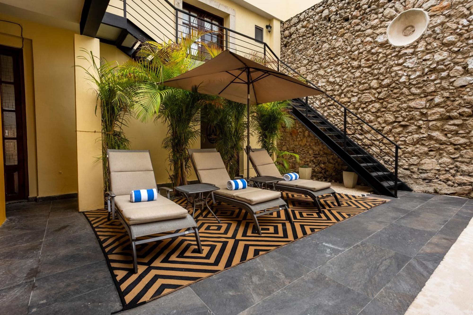 Hotel Kuxtal Boutique *