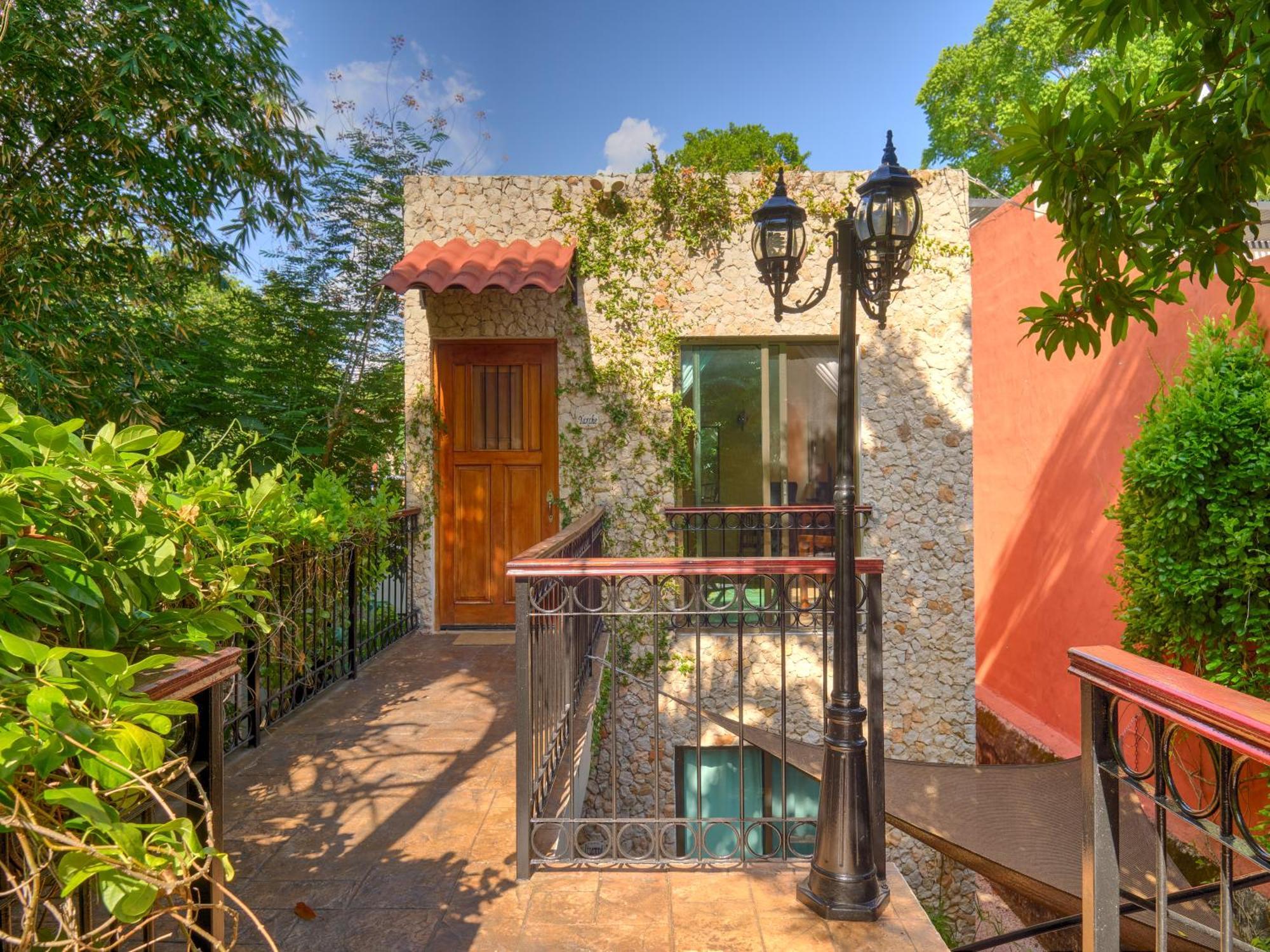 Casa Del Maya