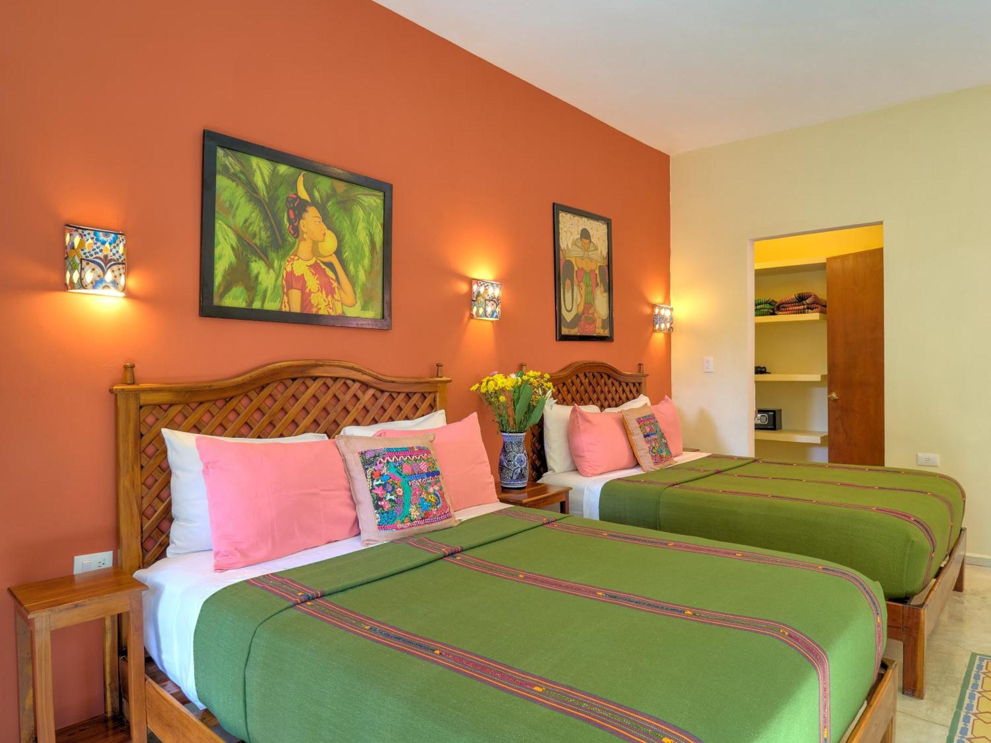 Casa Del Maya Bed & Breakfast 4*