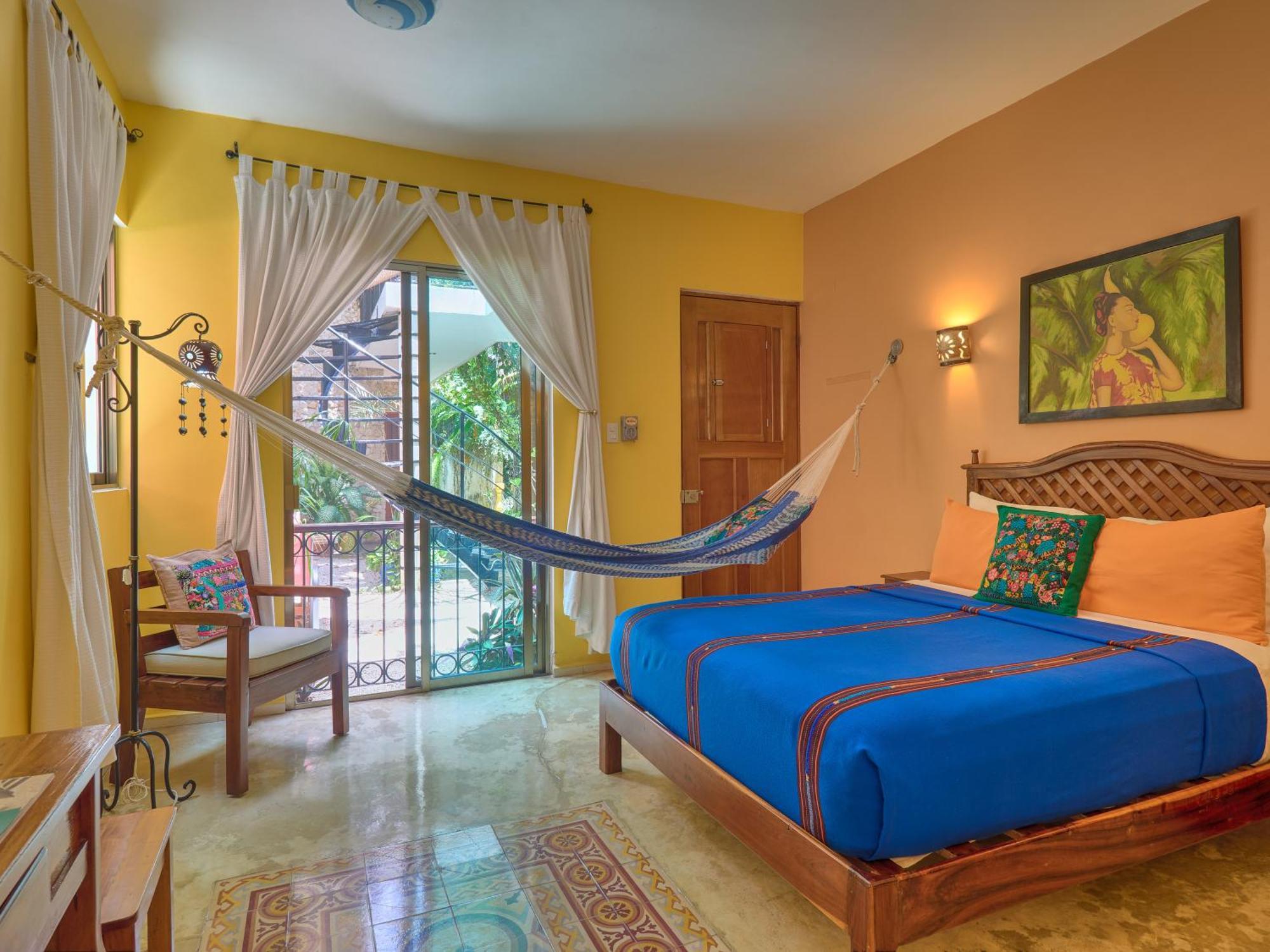 Casa Del Maya Bed & Breakfast 4*