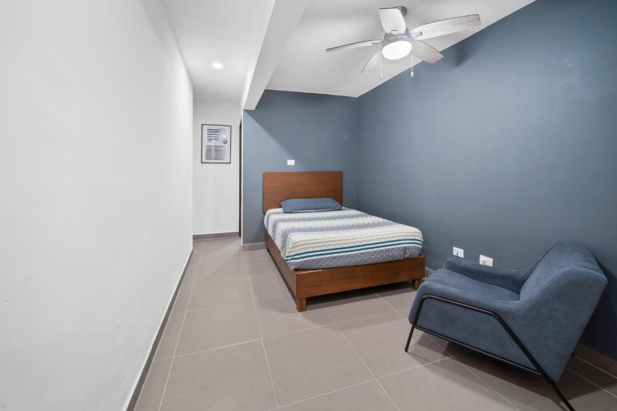 Casa Nueva Con Terraza Y Alberca En Temozón Norte Сasa de vacaciones *