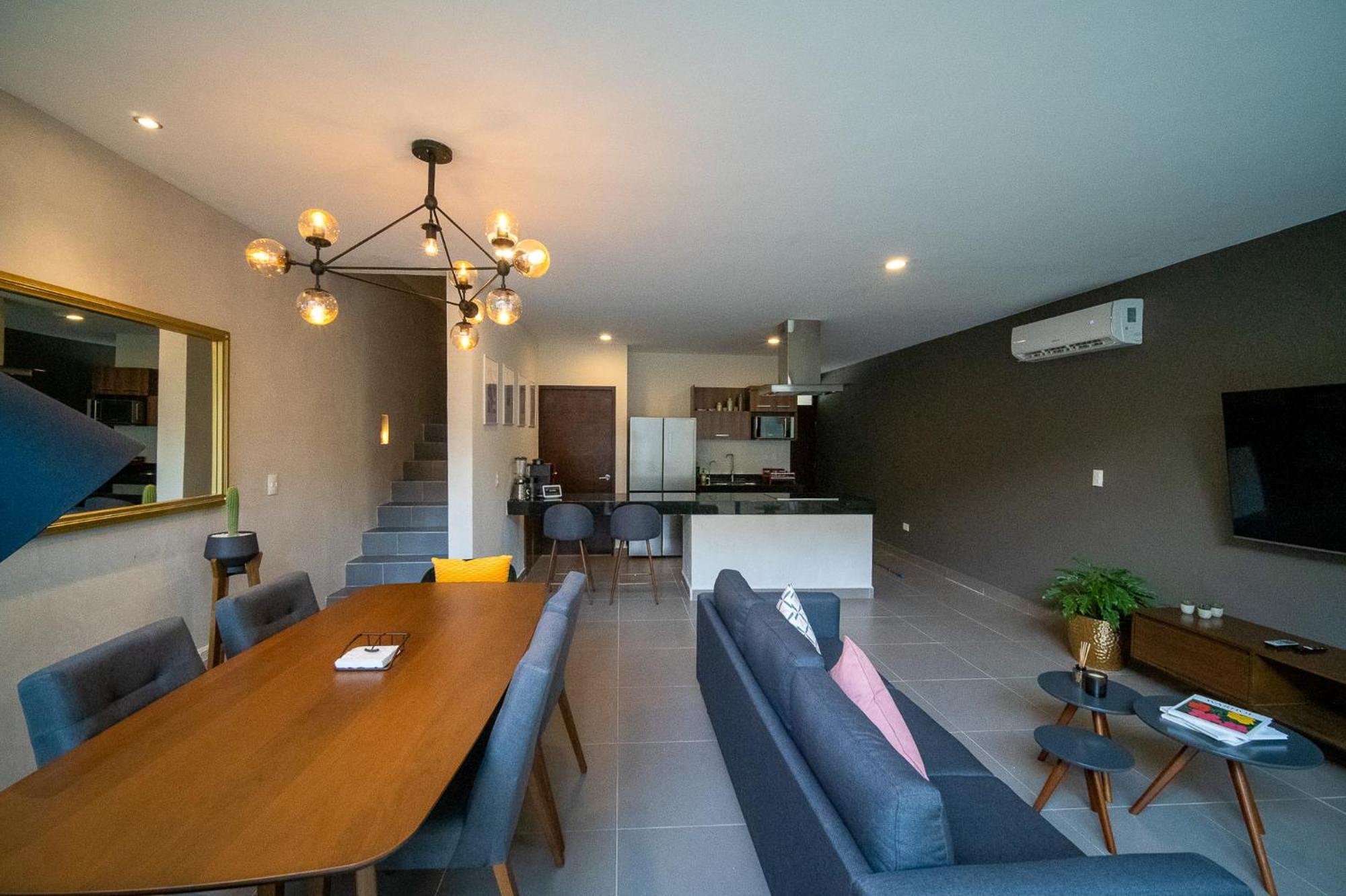 Casa Nueva Con Terraza Y Alberca En Temozón Norte Сasa de vacaciones *