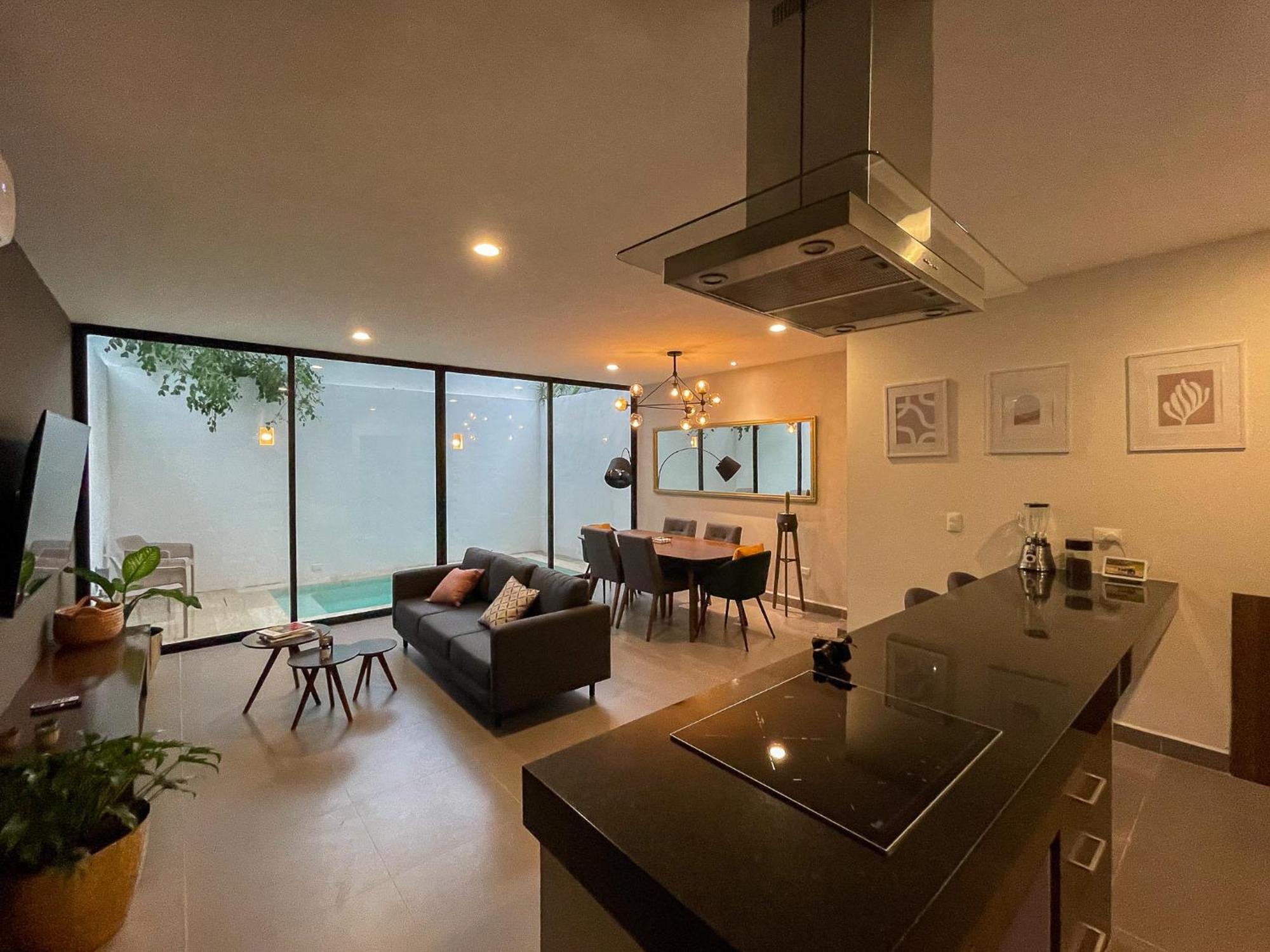 Casa Nueva Con Terraza Y Alberca En Temozón Norte