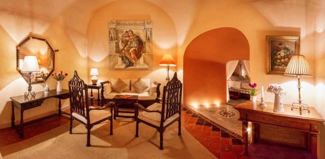 Hotel Hacienda Santa Cruz 5*