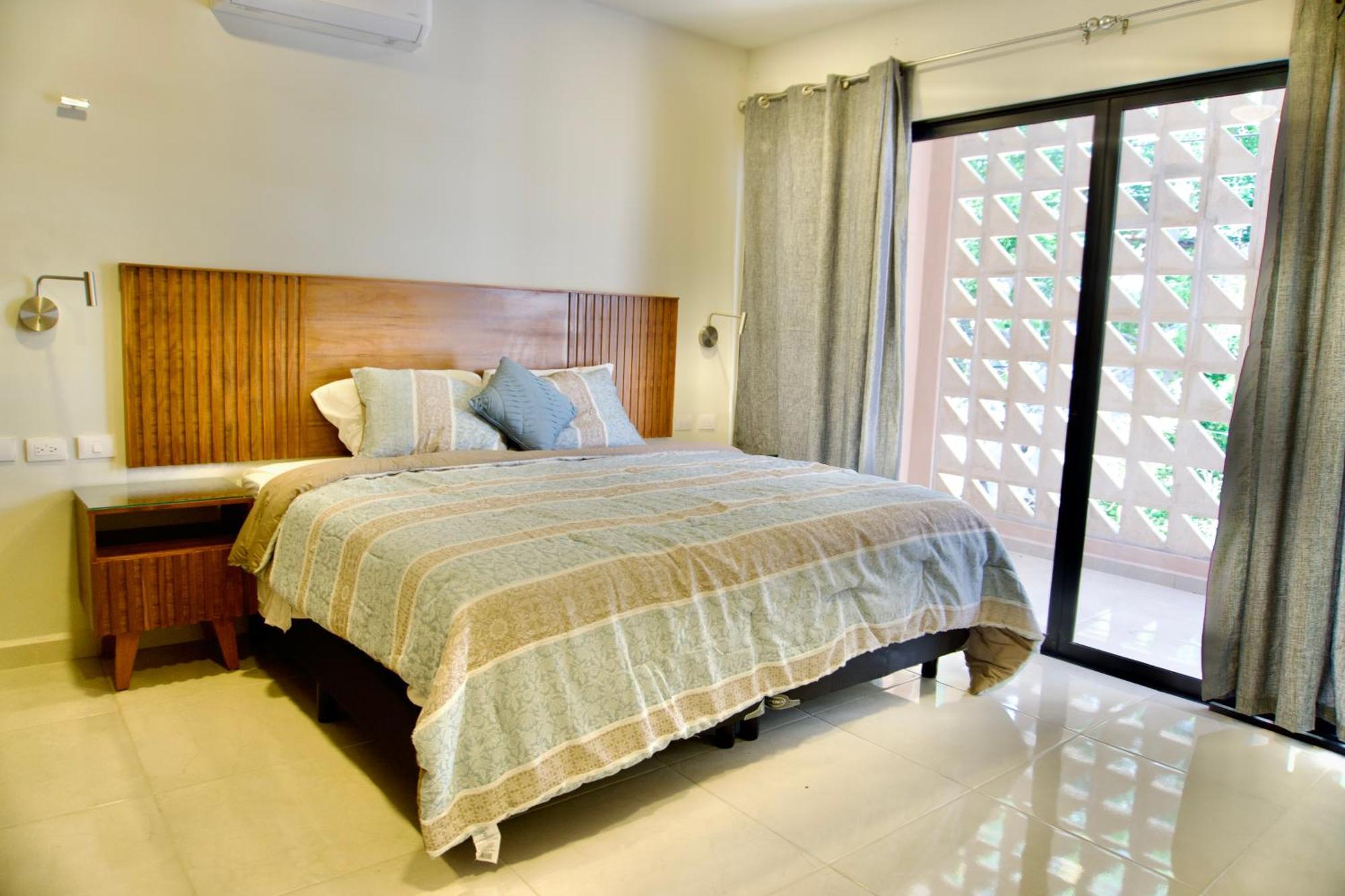 Casa Arbol 350 Mbs *