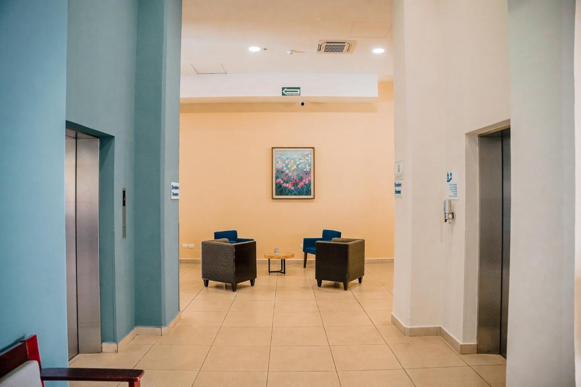 Express Centro By Ihg Hotel