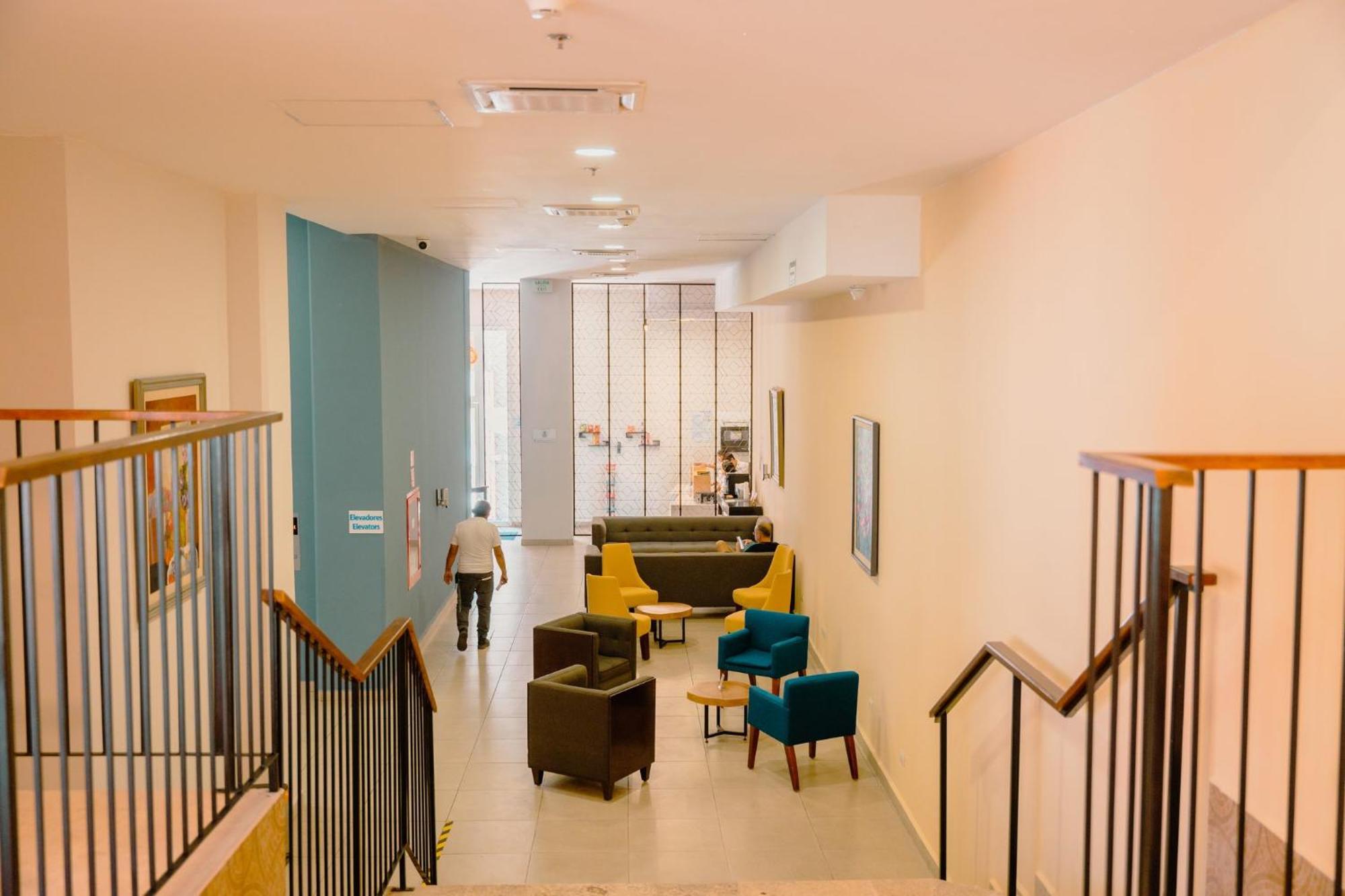 Express Centro By Ihg Hotel 4*