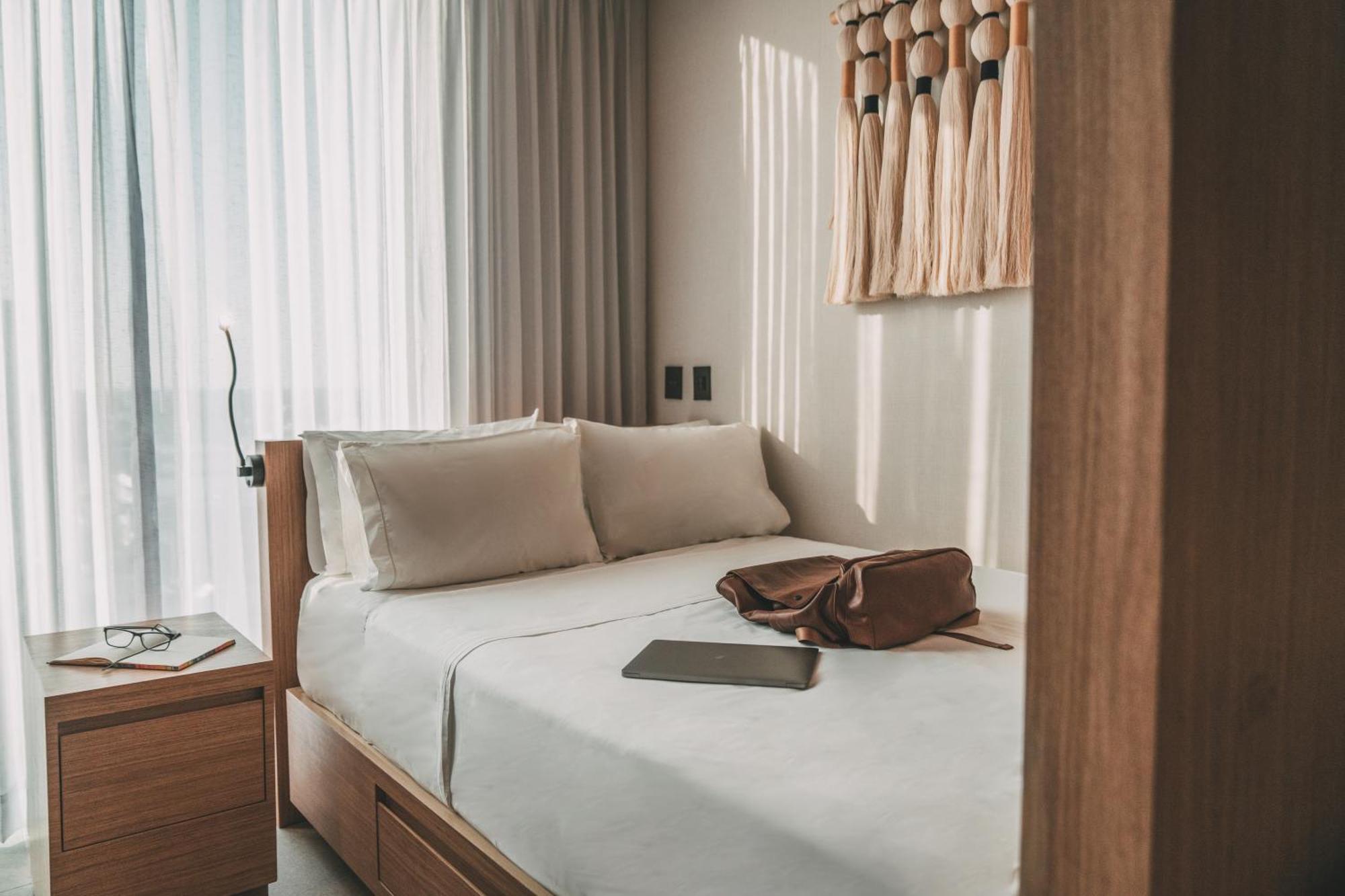 Ioh Mid Center Hotel 4*