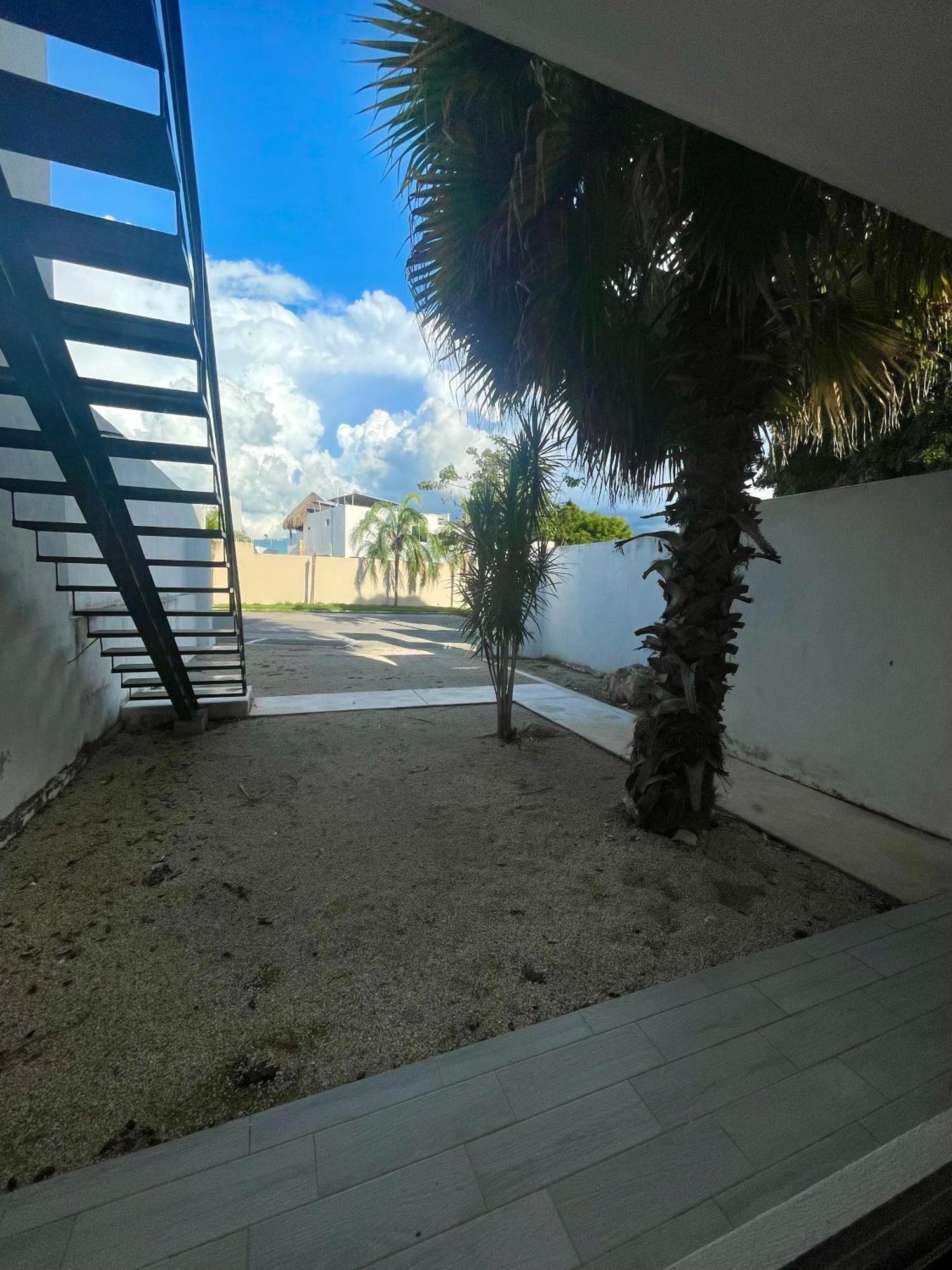 Excelente Departamento En Planta Baja Colonia Altabrisa Apartamento