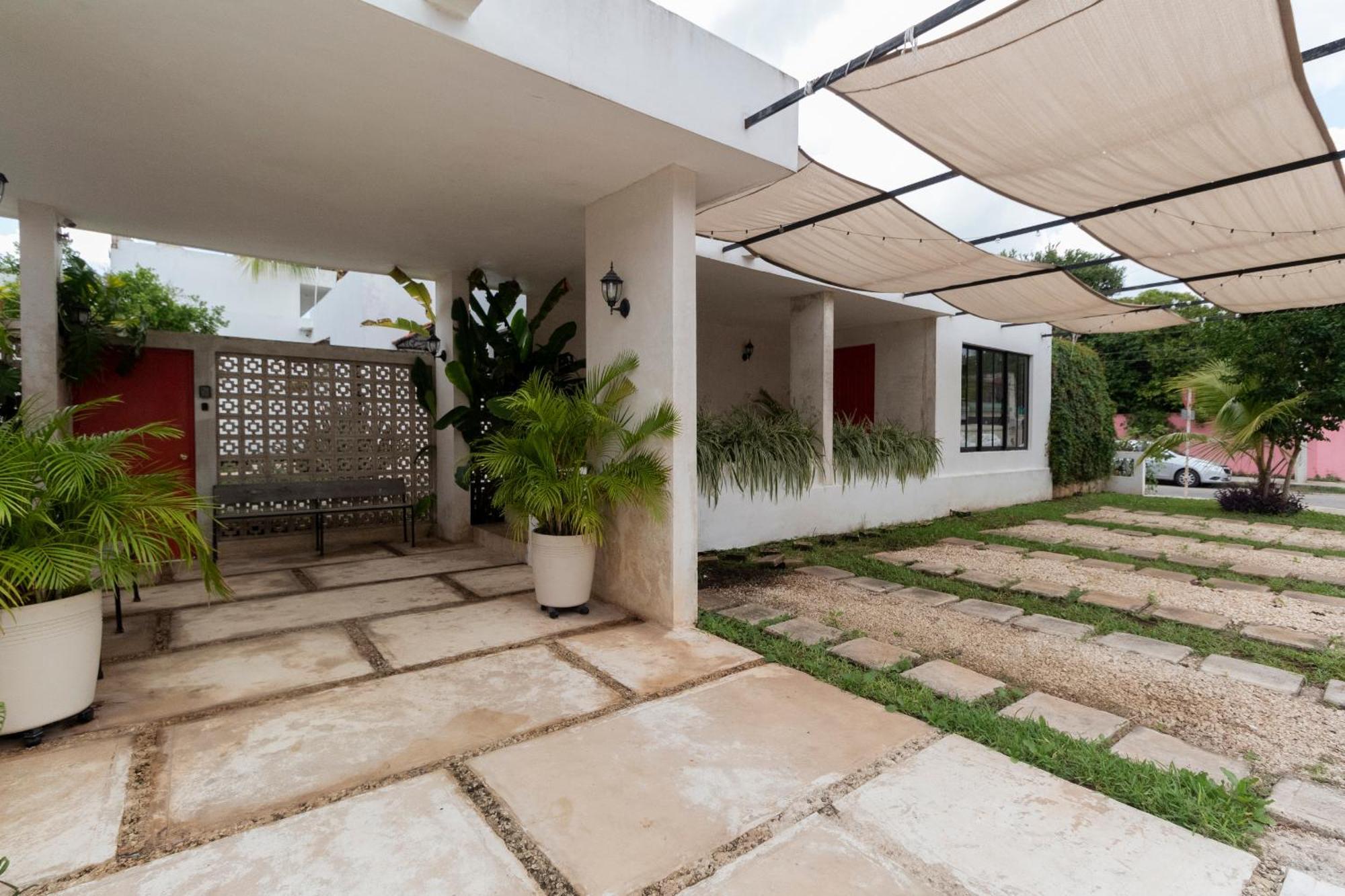 Casa Itza *