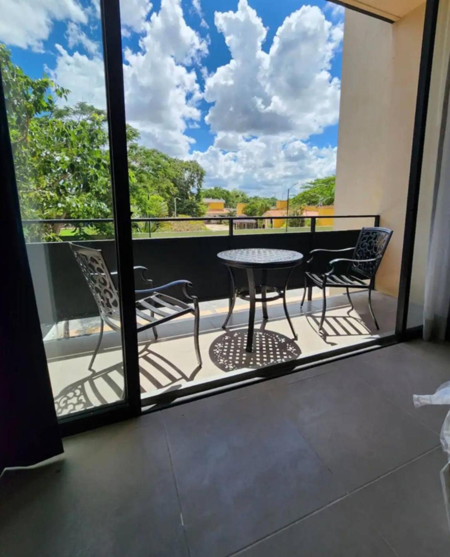 Departamento Tipo Loft En Exclusivo Con Terraza Temozon Departamento Burea * Merida