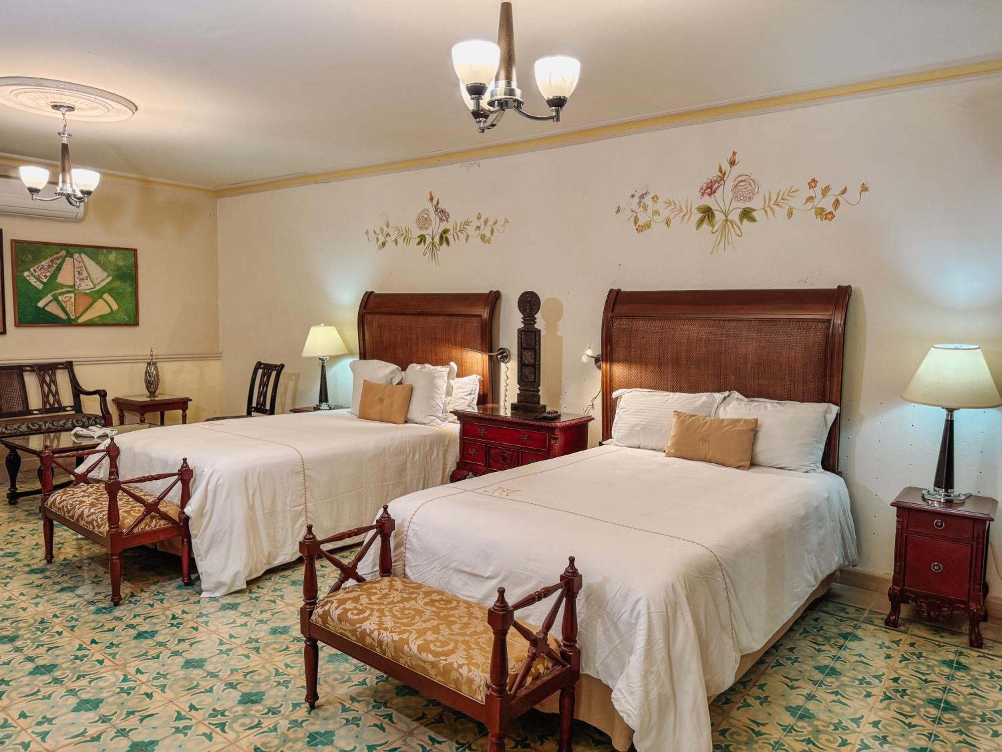 Mansion Boutique - Restaurant (adults Only) Hotel