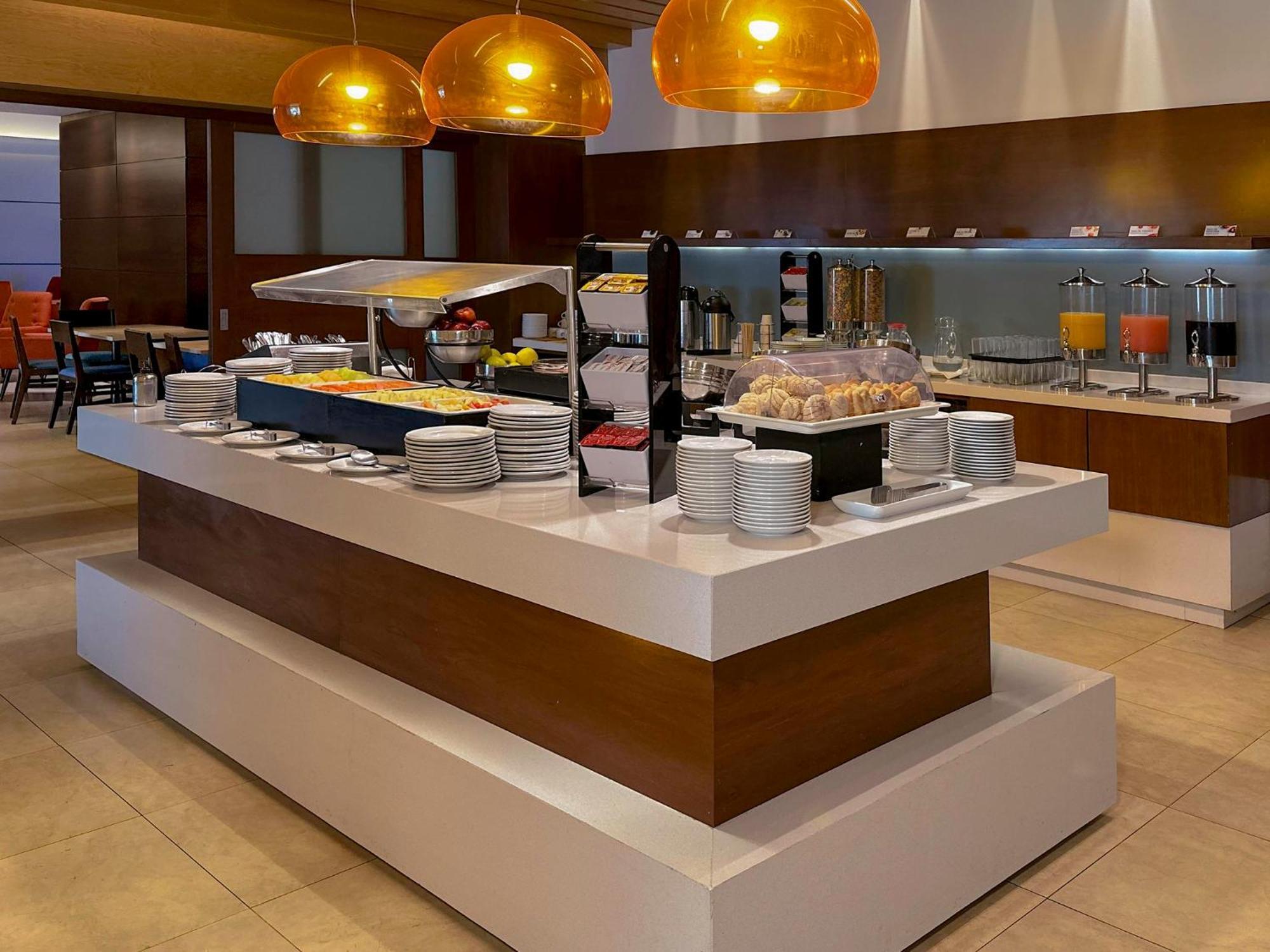 Hotel Express Mérida, An Ihg 4*