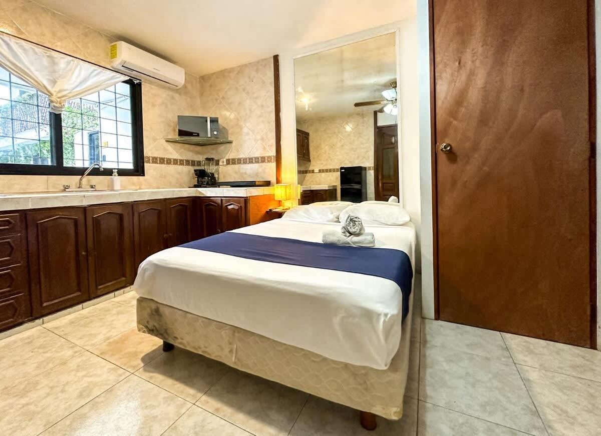 Acogedor 2 Personas En Casa Athena