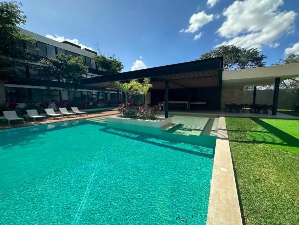 Departamento De Lujo, Centrico En * Merida