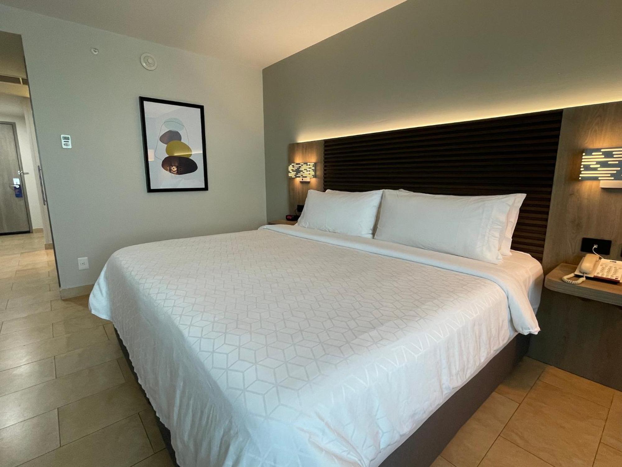 Express Mérida, An Ihg Hotel