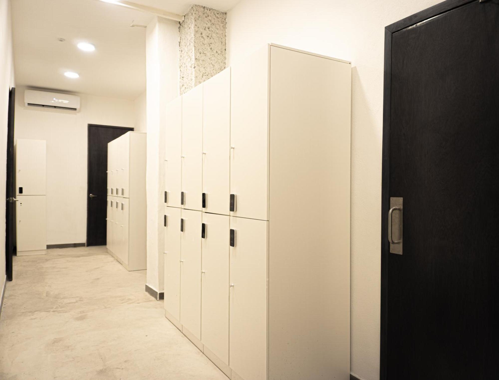 Kapsul Express Capsule hotel Merida
