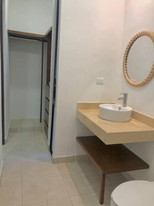Departamento En Temozon Planta Baja Con Amenidades Estacionamiento Incluido Apartamento *