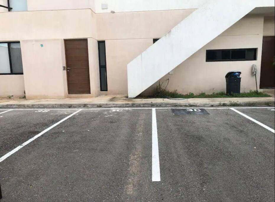 Departamento En Temozon Con Terraza Y Amenidades Estacionamiento Incluido *