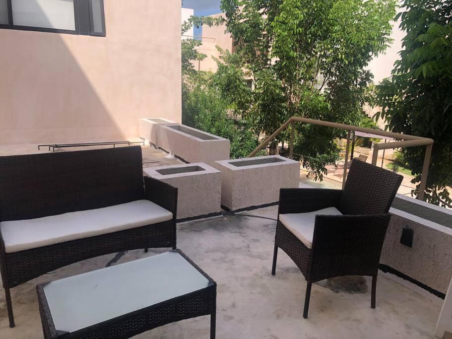Departamento En Temozon Con Terraza Y Amenidades Estacionamiento Incluido Mérida