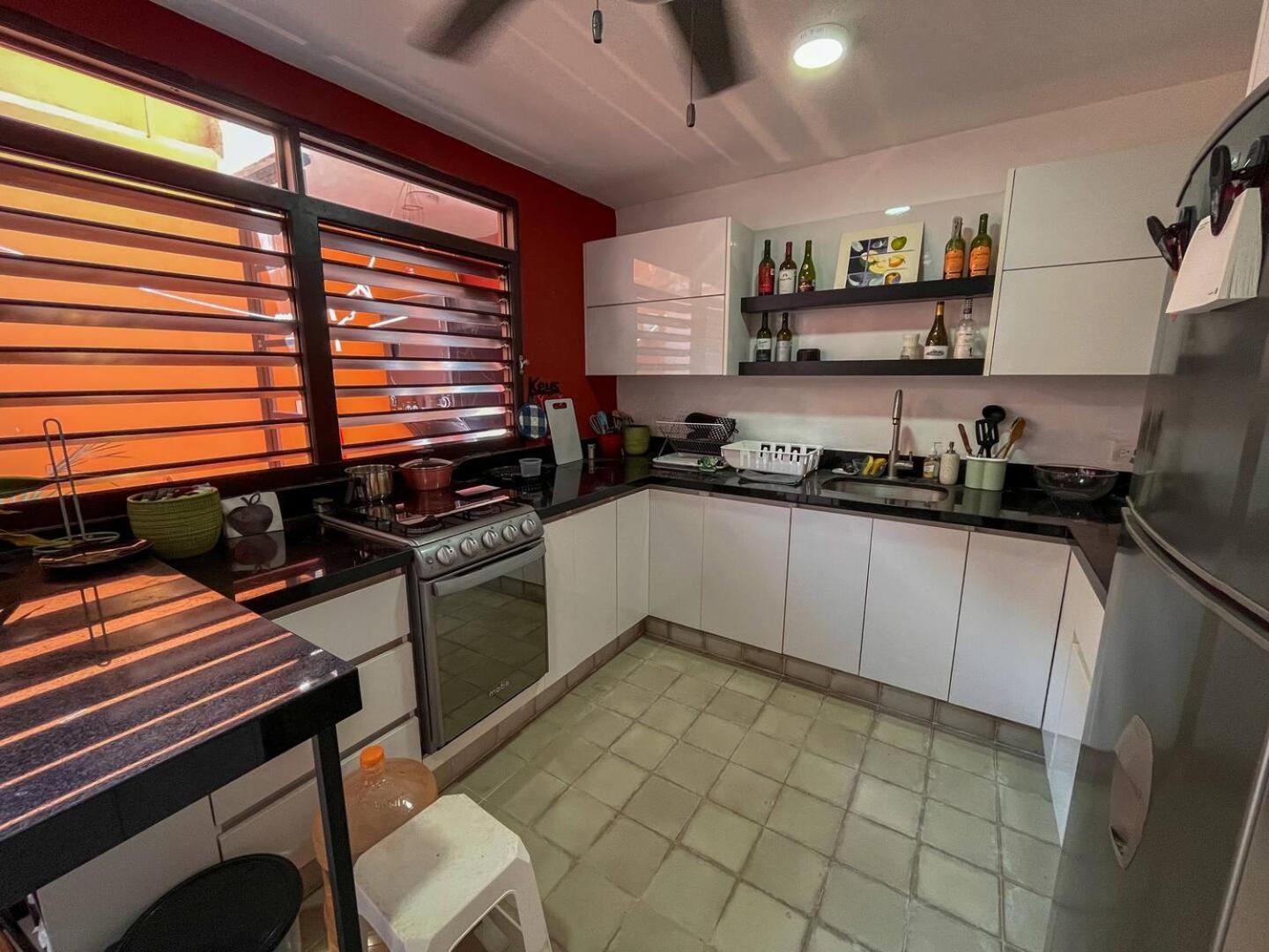 Сasa de vacaciones Local Living Charm & Rooftop