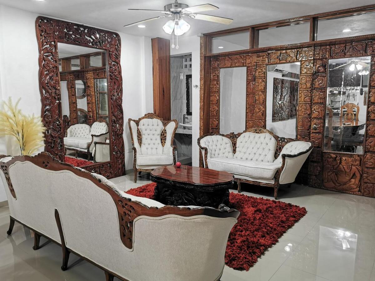 Departamento Arte' Boutique Altabrisa Mérida