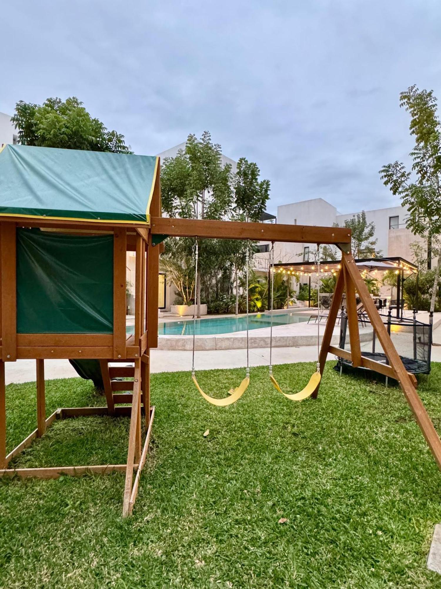 Departamento En Temozon Con Terraza Y Amenidades Estacionamiento Incluido Mérida