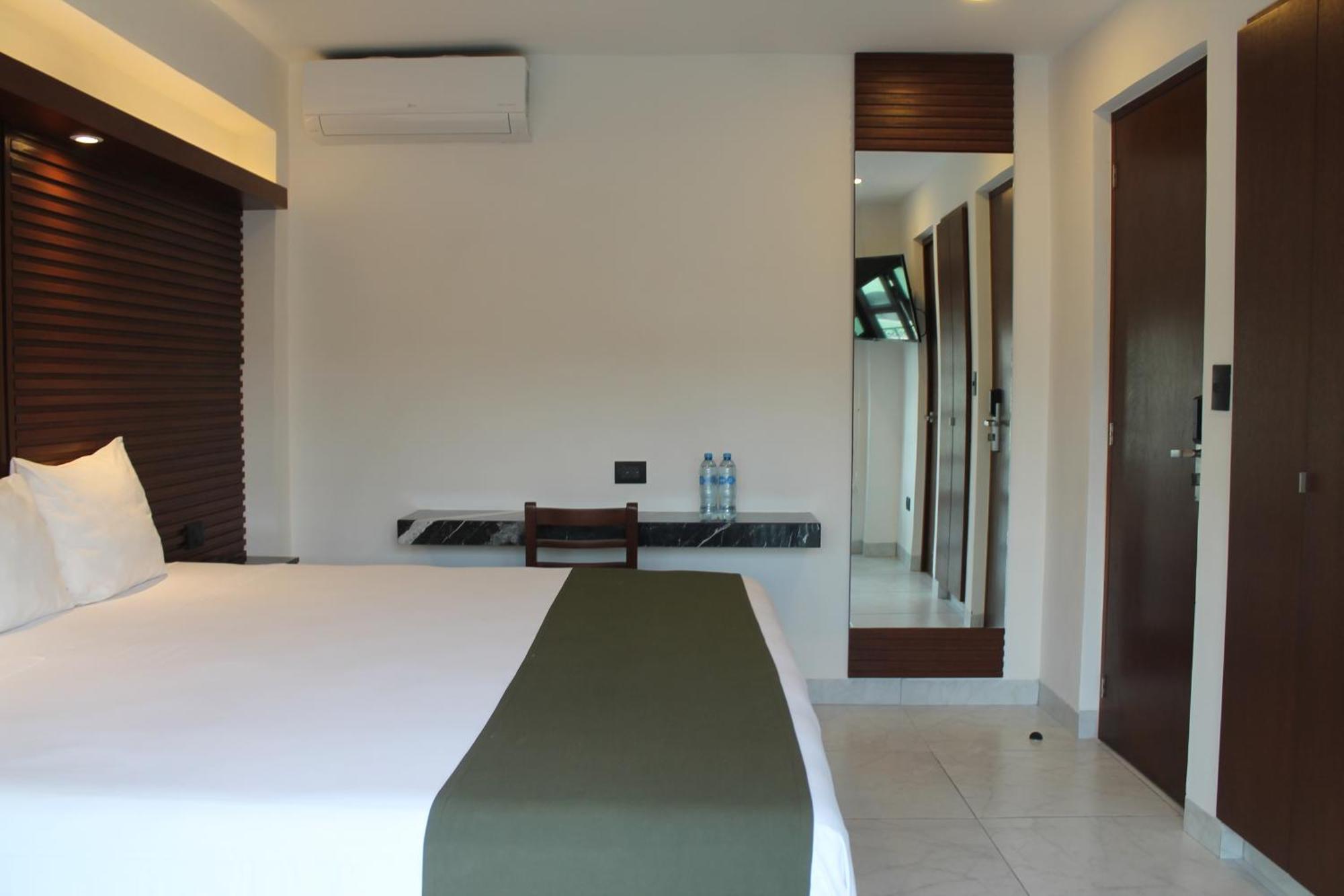 Colonial De Hotel 4*